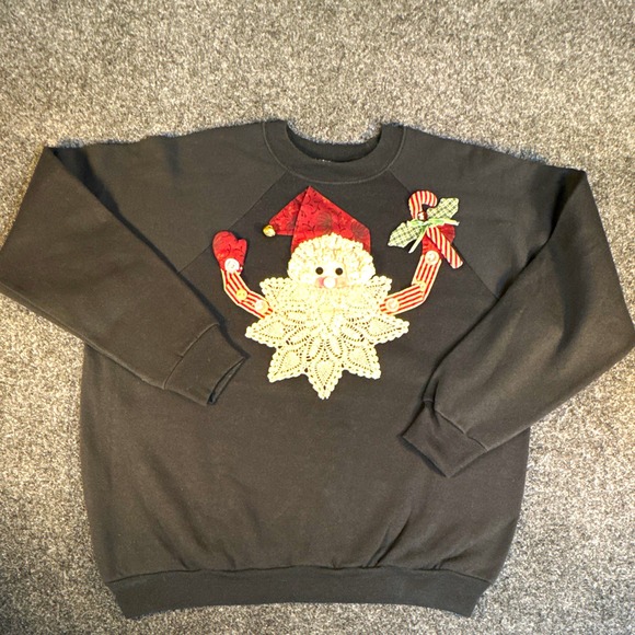 Hanes Her Way Tops - Hanes Womens Fleece Crewneck Pullover Sweatshirt Black L Santa Graphic (1312)